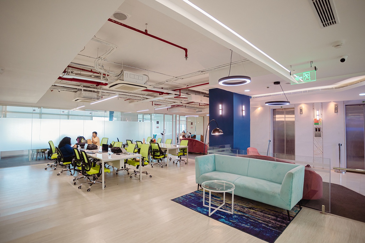 Refreshment And Complimentary Treats At Shared Office Space in Delhi