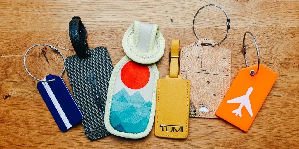 Make your Luggage Rare with Personalized Luggage Tags