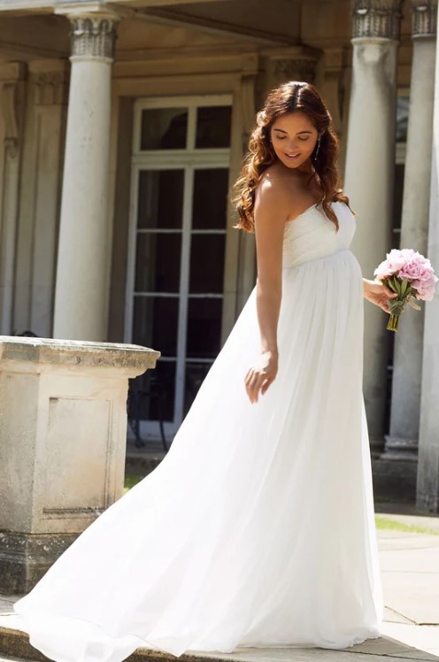 3 Beautiful Options for Maternity Bridal Gowns