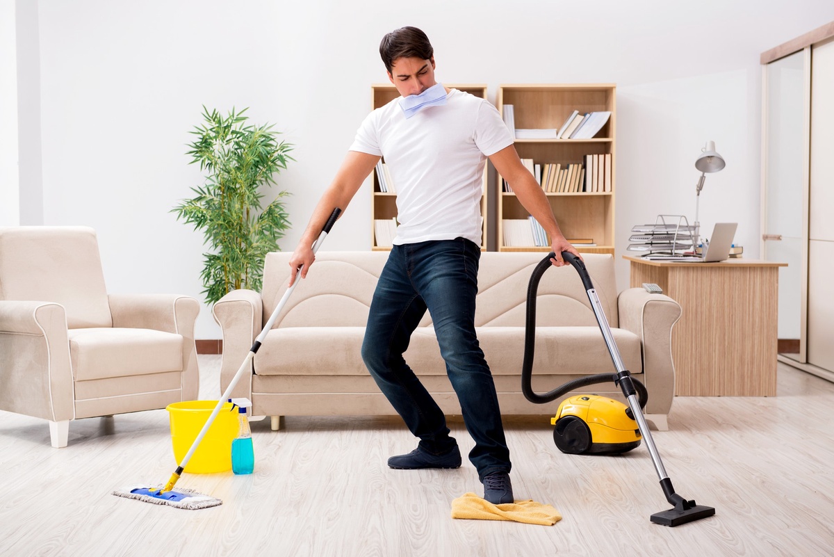 DIY vs. Professional Cleaning: When to Hire A Maid Service