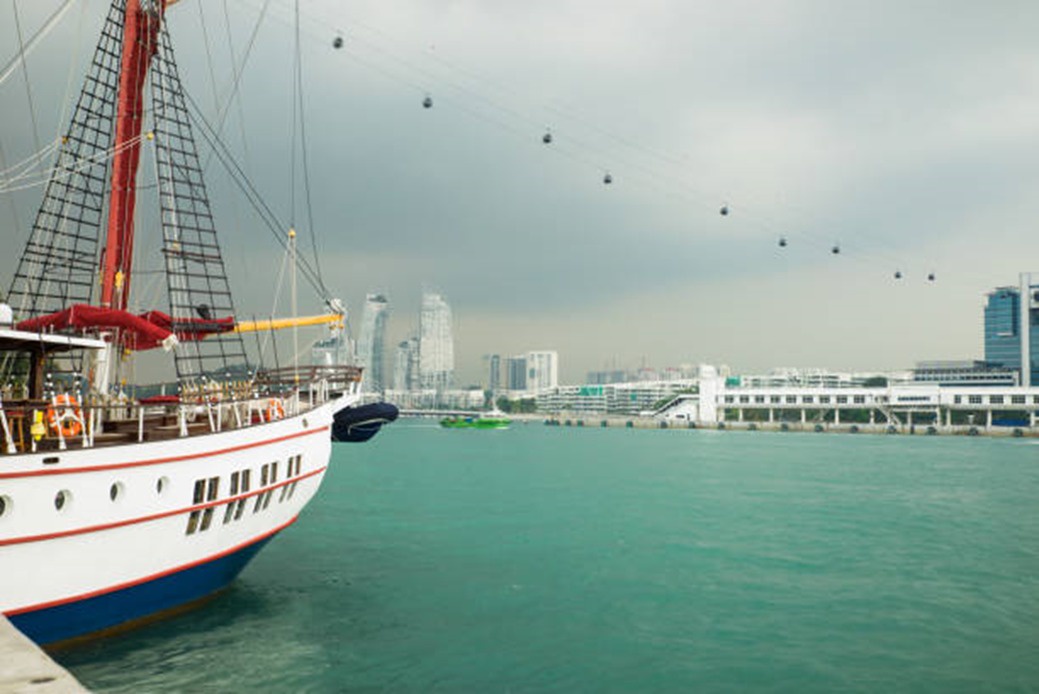 Experience Luxury and Tradition: Marina Dhow Cruise