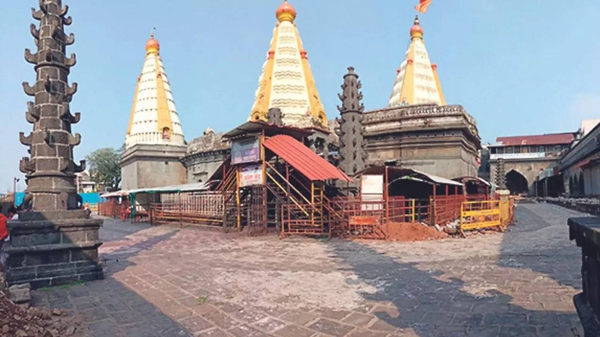 "JYOTIBA TEMPLE: A LOOK INTO THE GREAT TEMPLE OF KOHLAPUR"