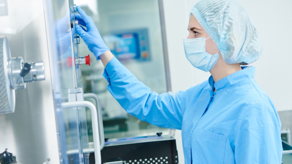 Challenges and Solutions: Managing Temperature-Sensitive Pharmaceuticals in Medical Warehouses