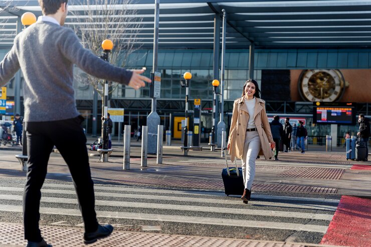 Navigating Heathrow Essential Tips for Stress-Free Airport Transfers