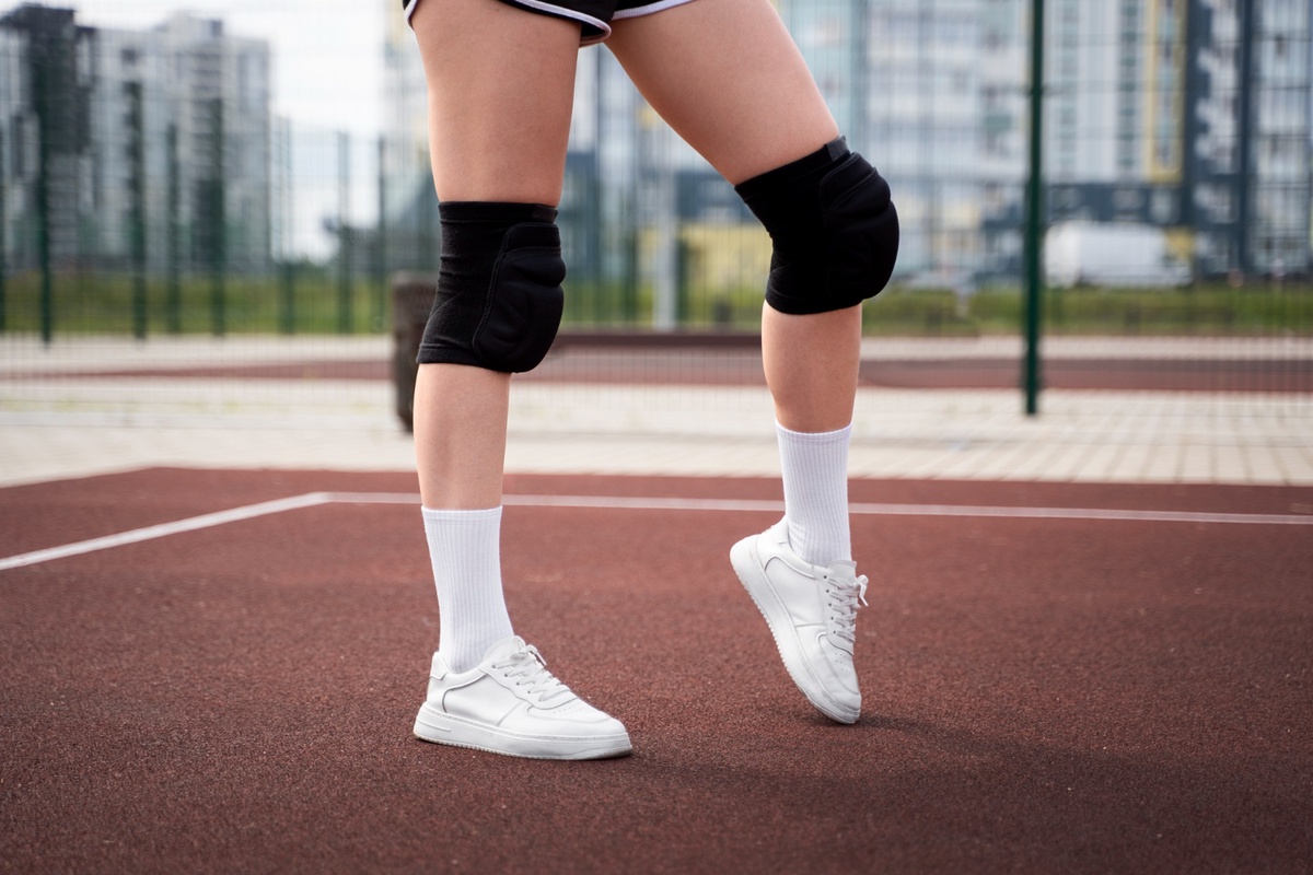 What Type of Knee Pads Are Best for Volleyball