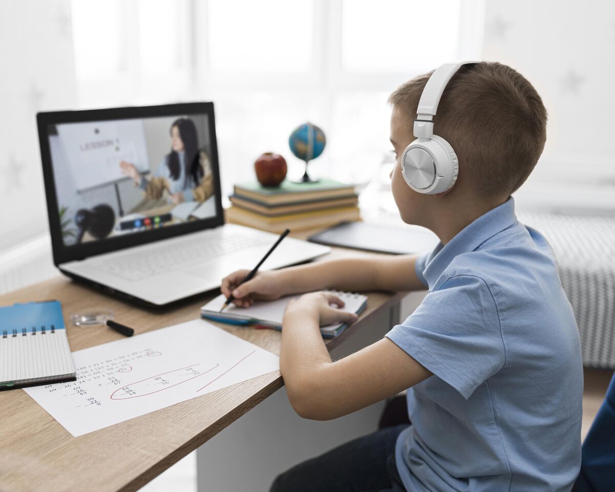 Unlocking Success with Fine Tutor: Your Complete Maths Tutor Solution