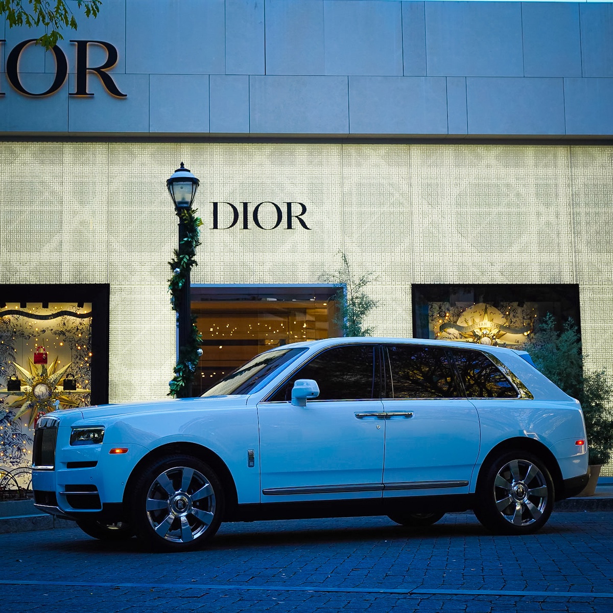 Unveiling Luxury: Rolls Royce Wedding Car Hire
