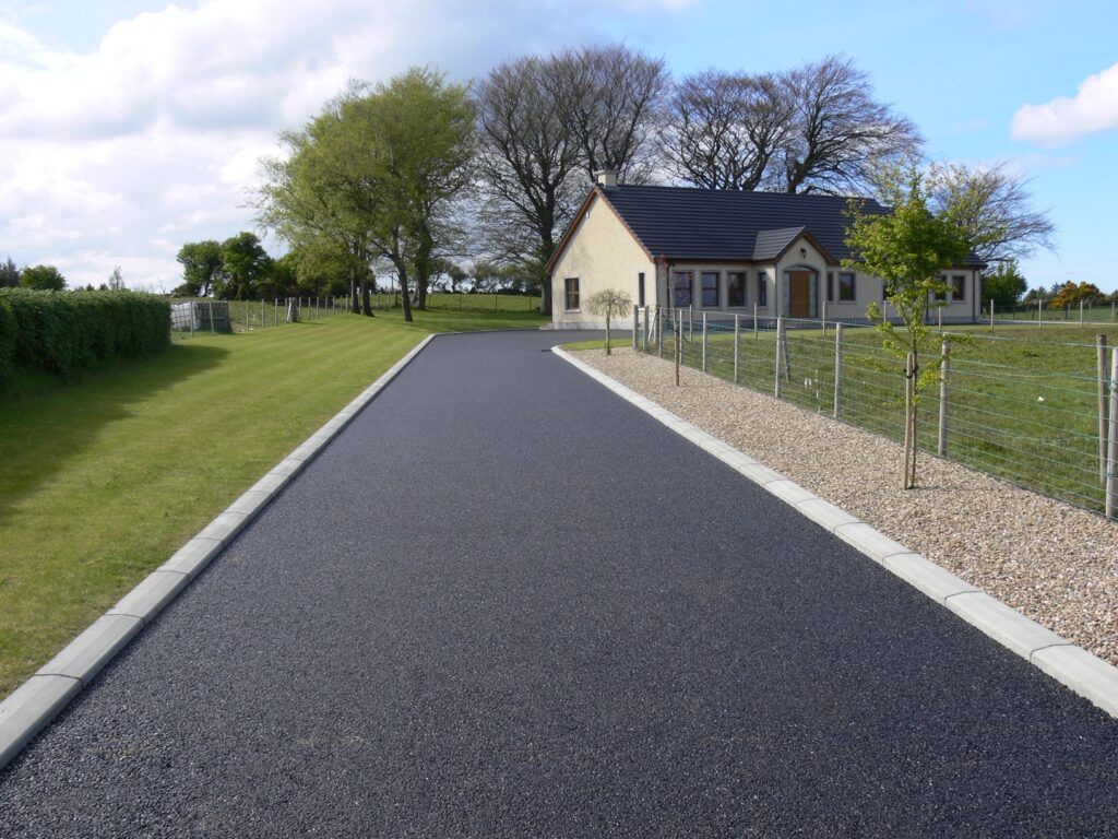 Why a Tarmac Driveway is Perfect for Home