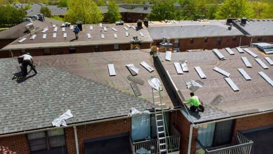 Residential Roofing Services: Enhancing Home Safety and Aesthetics