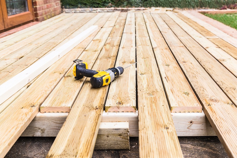 Why You Should Hire Affordable Professional Deck Repair Near You