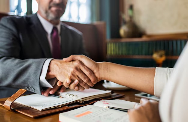 The Art of Creating a Powerful Mailing List of Attorneys