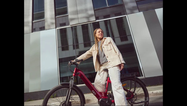 Conquering Your Commute: How IGO E-Bikes Make City Riding a Breeze