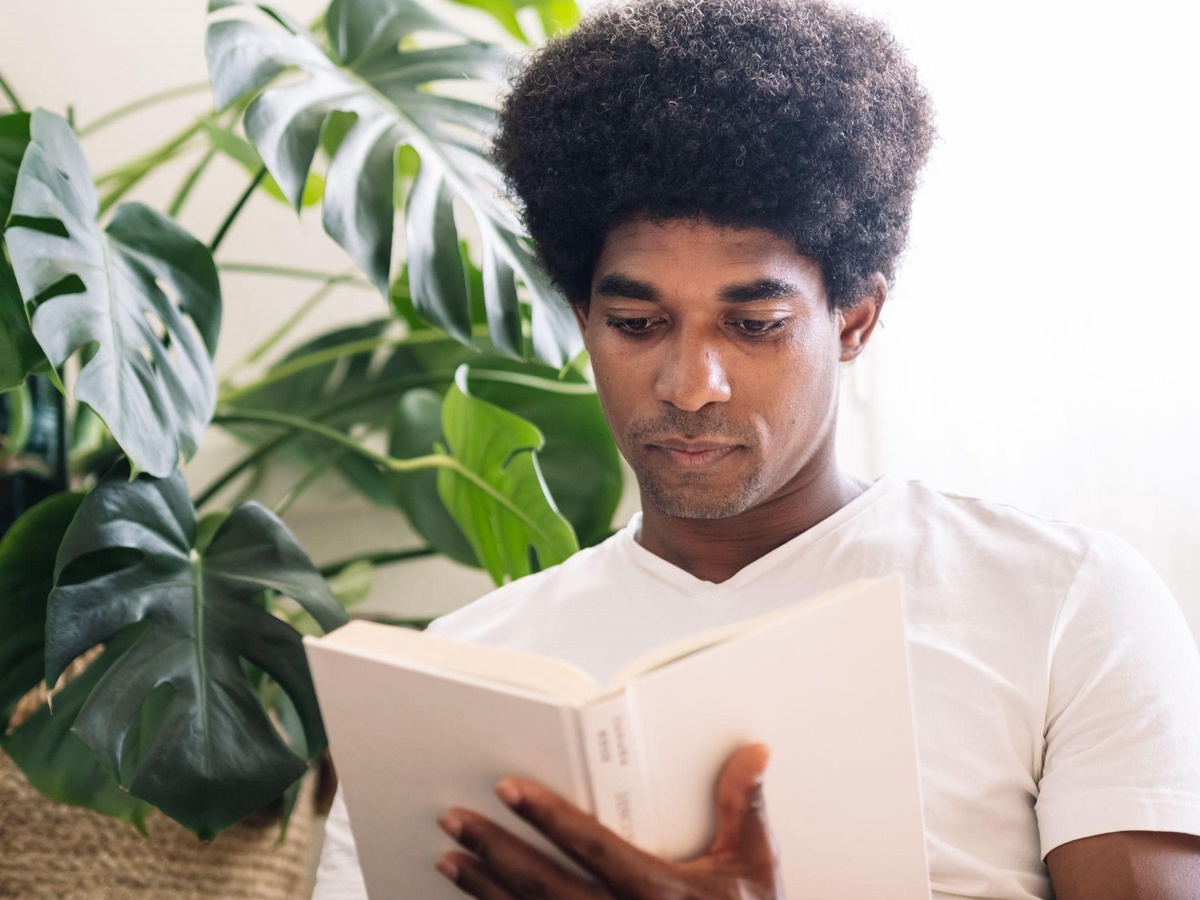 Bookshelf Essentials: The Best Books for Personal Growth