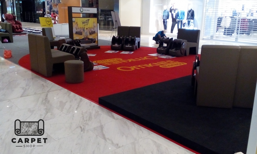 "Step into Luxury: Dubai's Finest Exhibition Carpets"