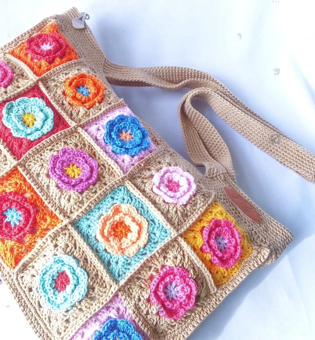 How to Crochet a Granny Square Bag?