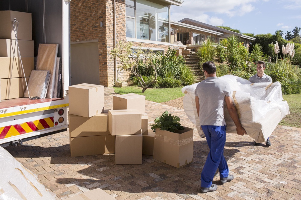 How Can I Minimize Stress During the Moving Process?