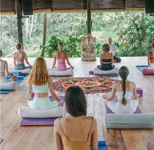 Yoga Journey with Our 200 Hour Vinyasa Yin Yoga Teacher Training in Bali
