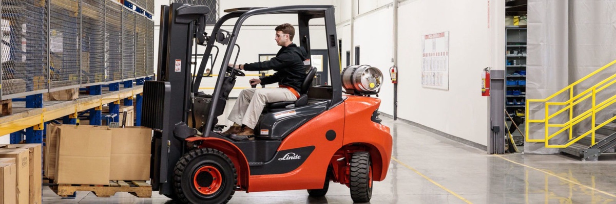 How Forklift Hire Can Solve Short-Term Project Needs