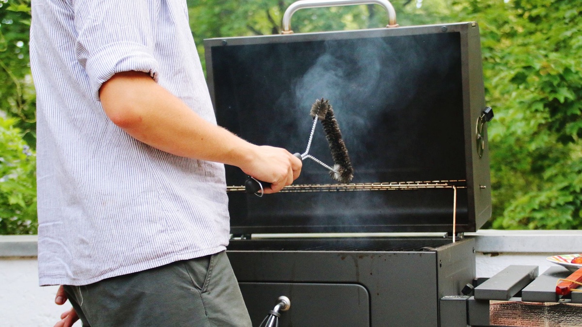 How to Find the Best Barbecue Cleaner Near You in Longwood