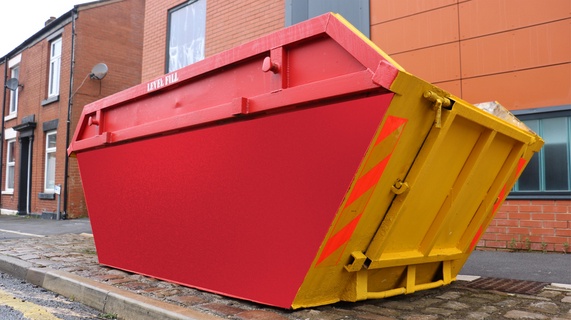 Navigating Waste Removal: The Complete Guide to Skip Hire in Northfield