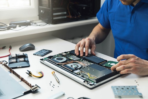 Laptop Repair & Maintenance Service in Dubai: Expert Tips and Tricks