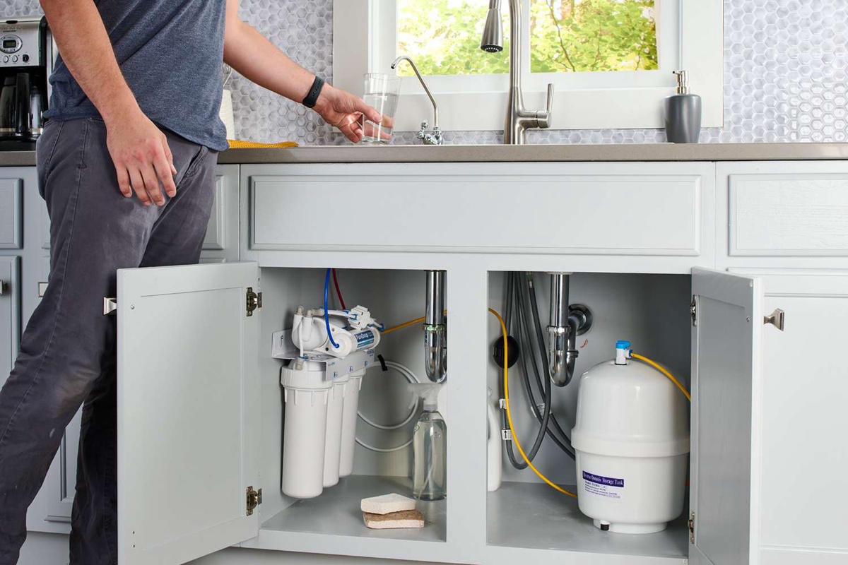 Common Issues with Reverse Osmosis Systems and How to Troubleshoot Them: