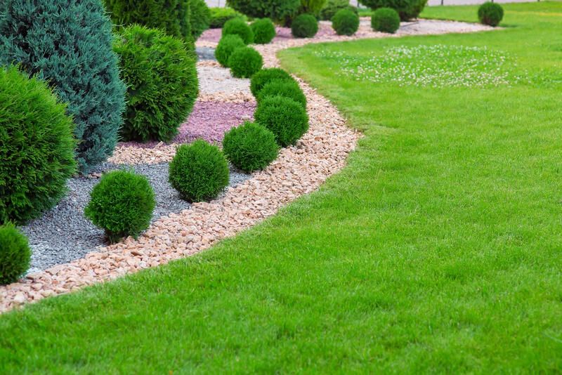5 Must-Have Features for Hardscape Landscaping Installation in Riyadh