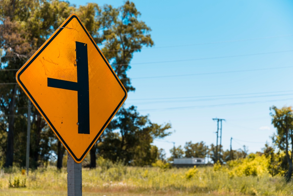 Navigating the Road to Safety: Understanding Essential Road Signs with Safar Driving School in Ireland