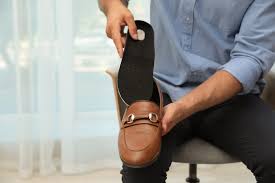 A Comprehensive Guide to Men's Shoe Insoles and Top Tips for Their Usage