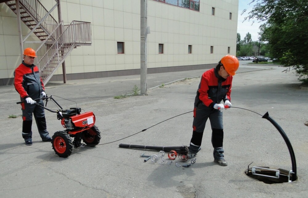 Drain Cleaning: 9 Reasons Pipes Burst