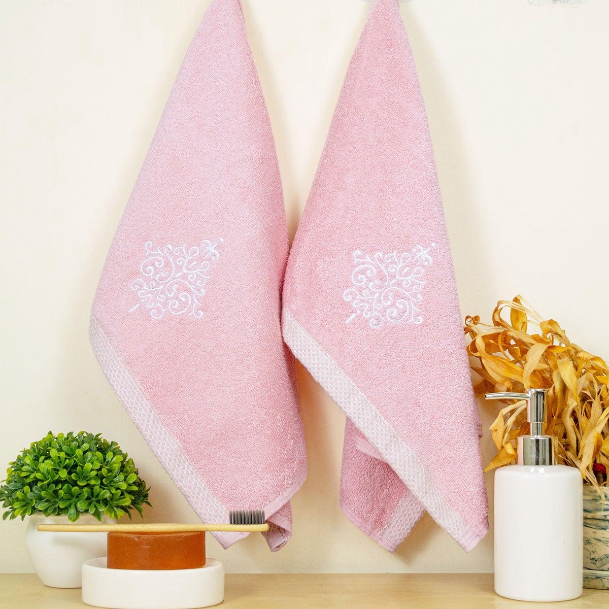 Upgrade Your Day-to-Day with These Towel Techniques