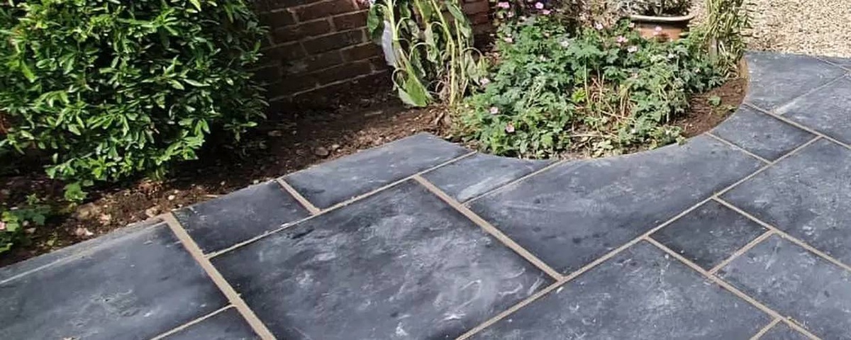 Hire a Concrete Driveway Contractors for upgrade you garden space