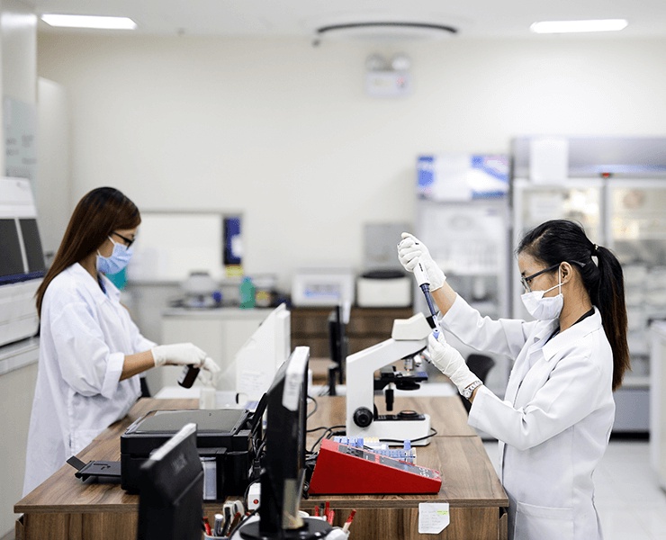 Choosing the Right Laboratory Equipment Manufacturer in UAE