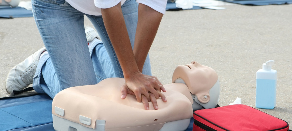 Be a Lifesaver: Take a CPR and AED Course in Austin