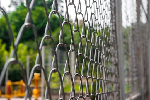 Chain Link Fences: Choose The Right Specifications For Your Needs