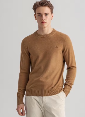 The Ultimate Guide to Men's Cashmere Sweaters: Luxury, Comfort, and Style Combined