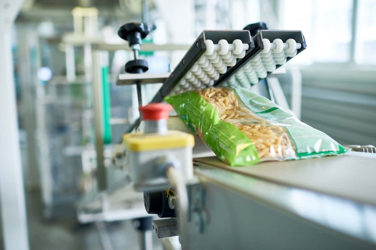 Efficiency & Innovation: Key Features to Look for in Singapore Food Packing Machines