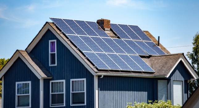 How to install Solar Panel for Home in Delhi