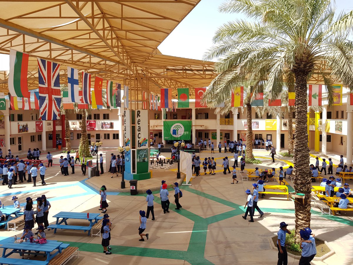 Admit children in Riyadh international schools to win over competition