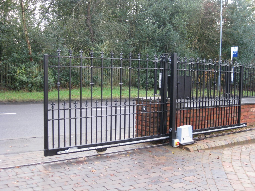 Crucial Factors to Consider While Selecting Gate Motors Sydney