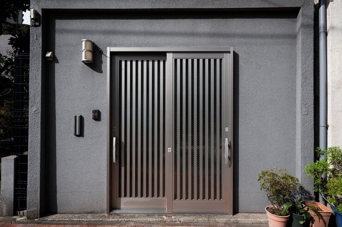 Acoustics Redefined: Exploring the Benefits of Acoustic Doors