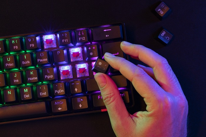 Enhance Your Typing Experience with Dome Switch Keyboards by Metal Dome