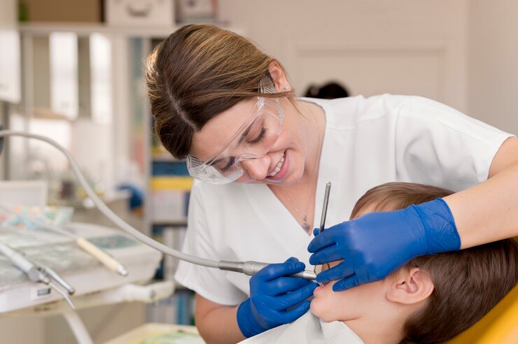 What to Expect from a Pediatric Dental Cleaning: A Guide for Parents