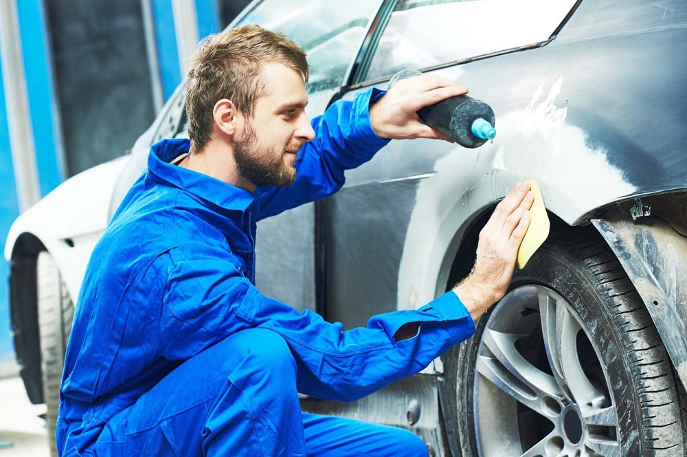 How to Choose the Right Car Body Repair Shop?
