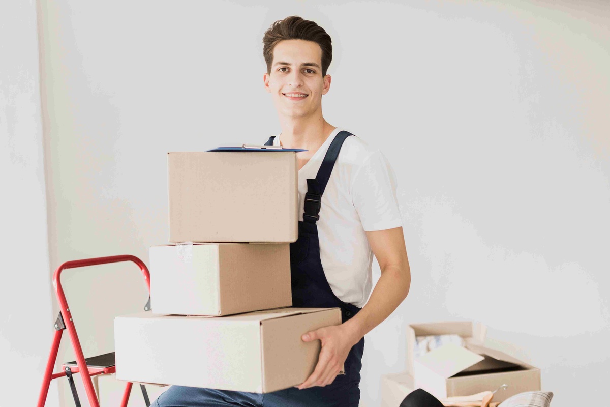 How to Choose the Best Packers and Movers in Dehradun?