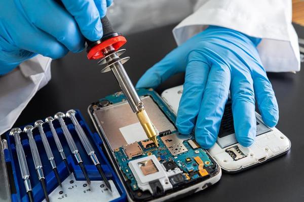 Browse The Best Smart Phone Repair Services in Wesley Chapel