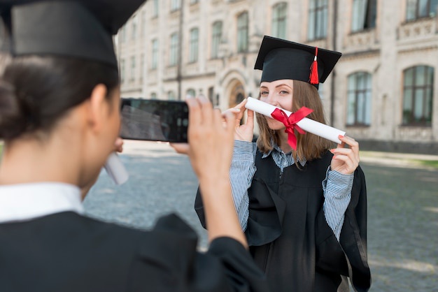 The Legal Implications of Purchasing a Fake Diploma