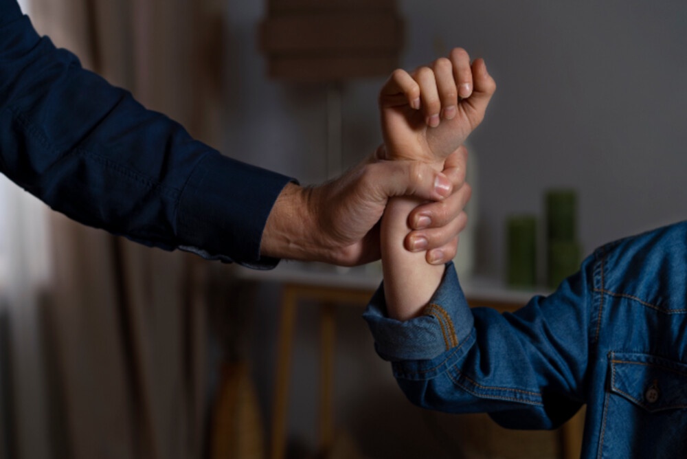 Understanding The Signs And Symptoms Of Abuse: Recognizing And Responding To Abuse