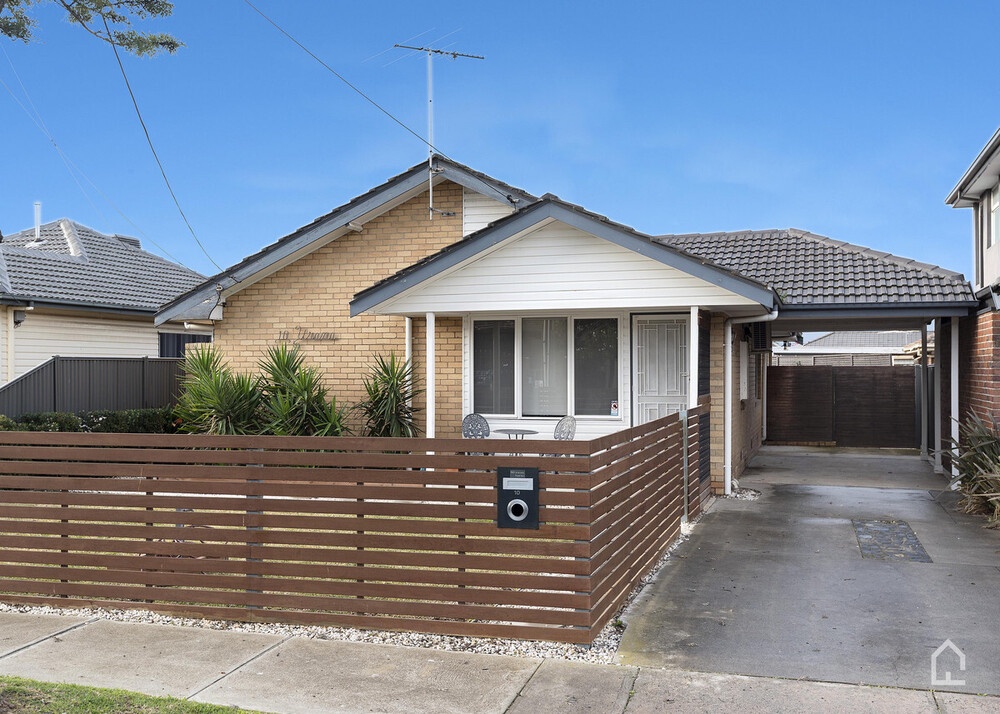 Reasons to Trust Estate Agents for Property Management Services