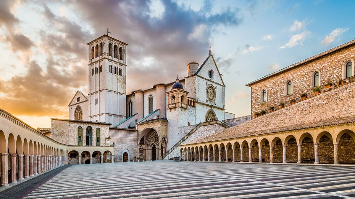 How to Make an Assisi Day Trip from Rome with Perfect Exploration?